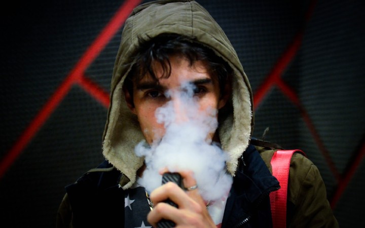 Why Schools Need Vape Detector Systems
